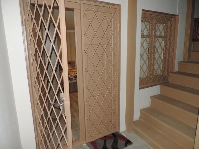 Basement Apartment with balcony and with view