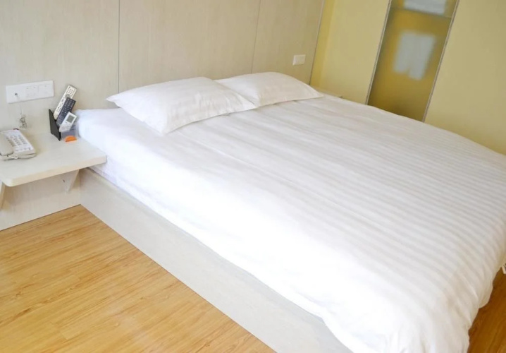 Urban Hotel 118