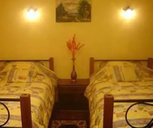 Hostal La Ronda