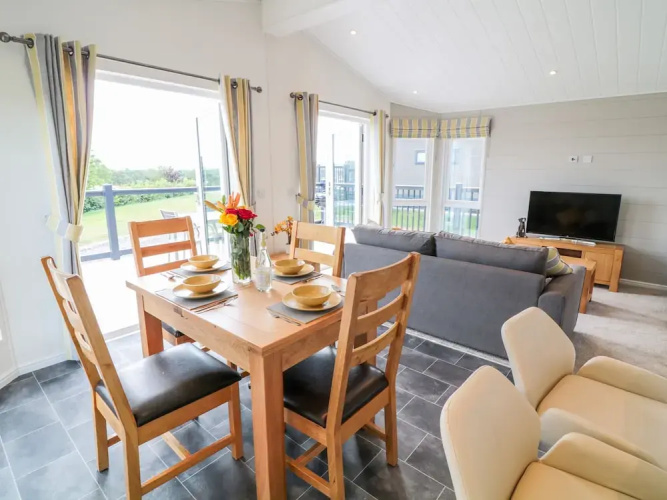 Alder Lodge
