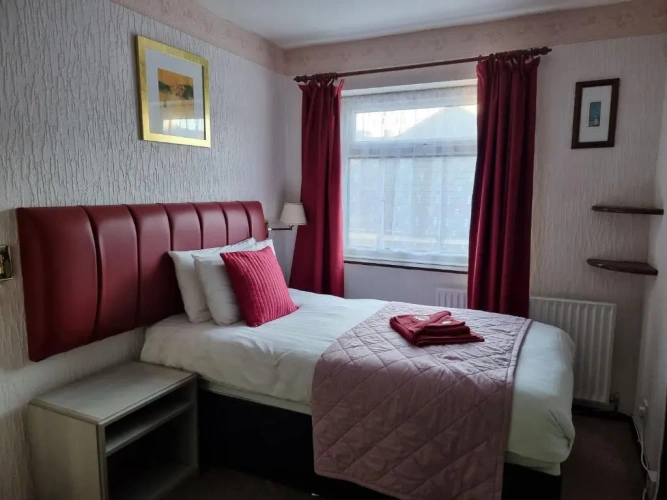 Standard Single room