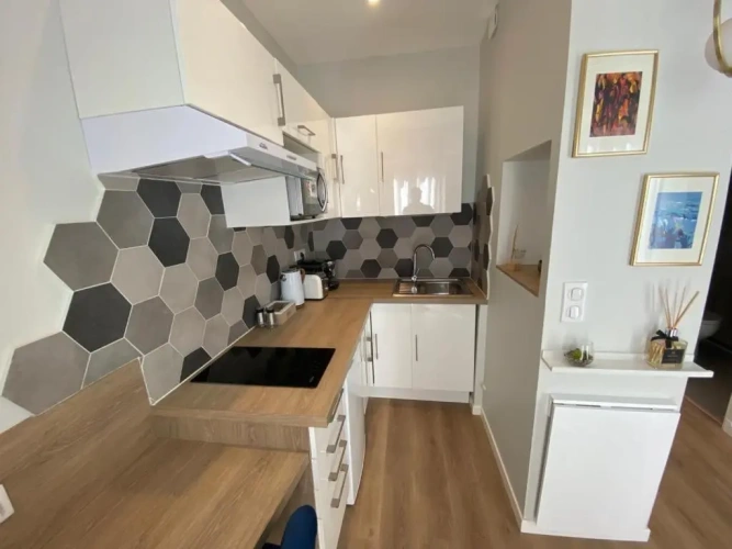1 Bedroom Apartment