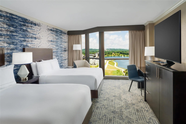Hilton Charlotte University Place photo 7