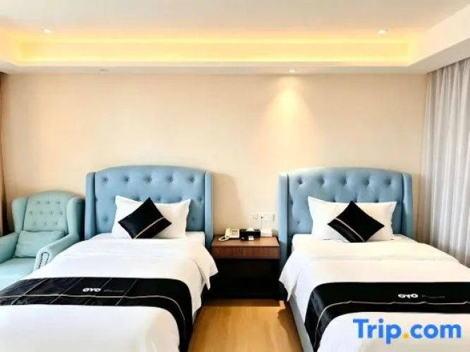 Standard Twin room with sea view