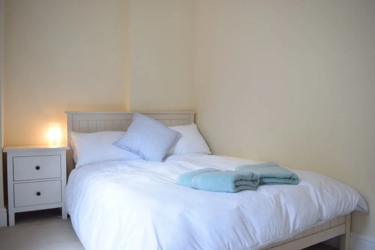 2 Bedroom Fulham Flat