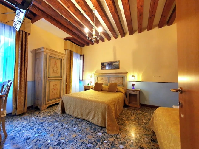 Standard Quadruple room