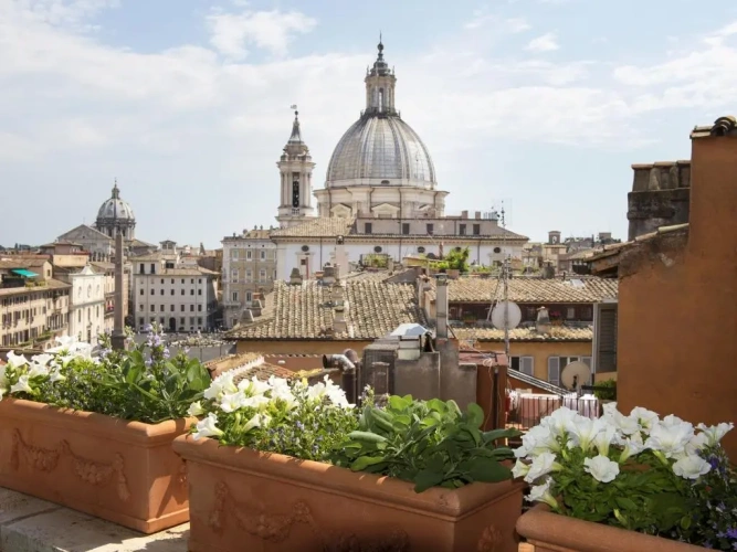 3 Bedrooms Penthouse Apartment with view