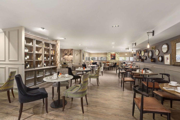 Ramada Hotel & Suites by Wyndham Coventry photo 15
