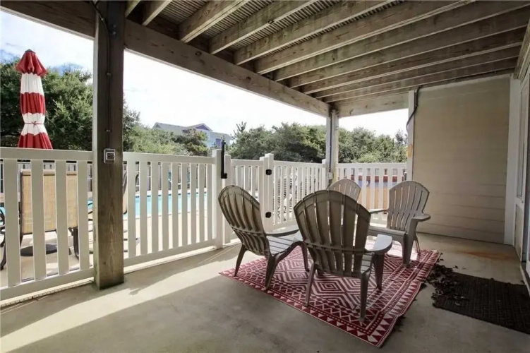 1305 Sea Biscuit 4 Min Walk to Beach