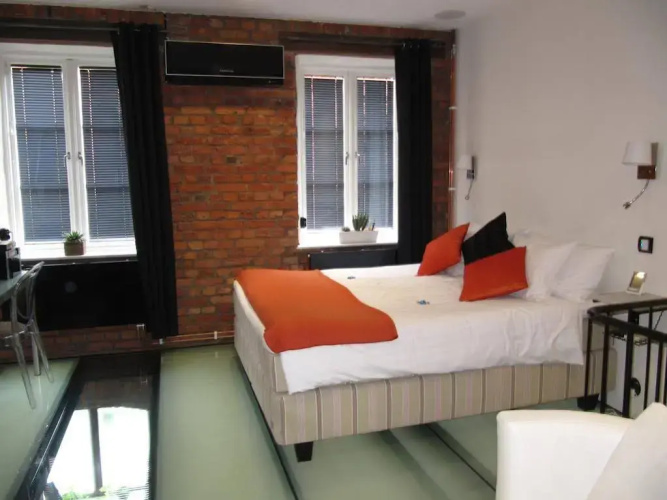 IQsuites