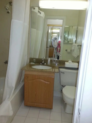 Hollywood Beach Resort-comfortable Large Studio
