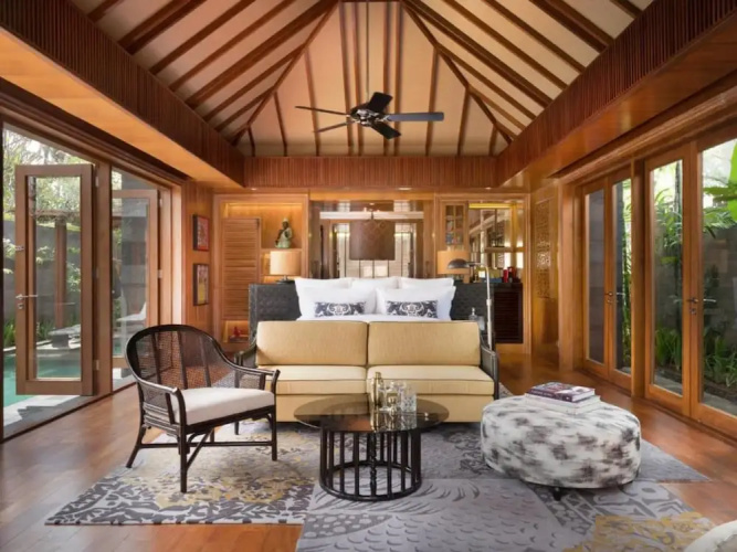 Suites And Villas At Hotel Indigo Seminyak