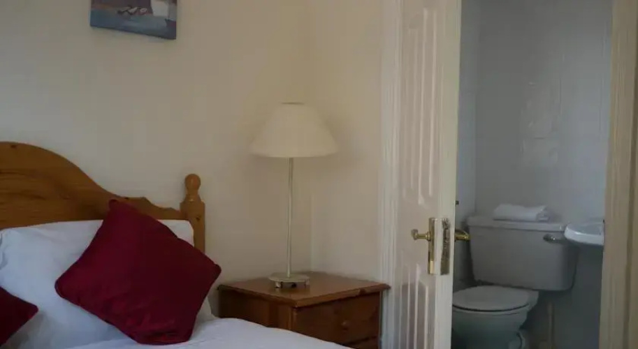 Ashe's B&B