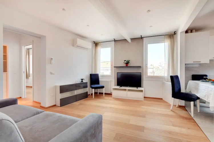 Ca' Lucia Bright Apartment in Venice