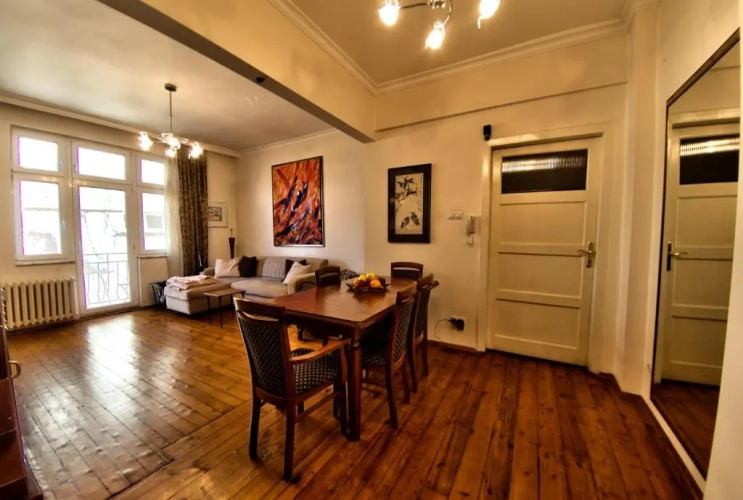 1 Bedroom Apartment