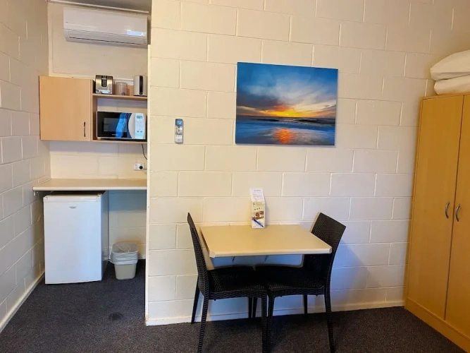 1 Bedroom Deluxe Double Suite