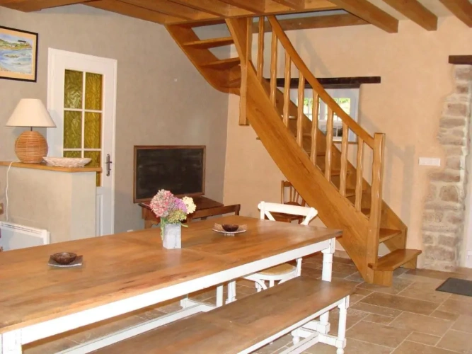 4 Bedrooms Cottage