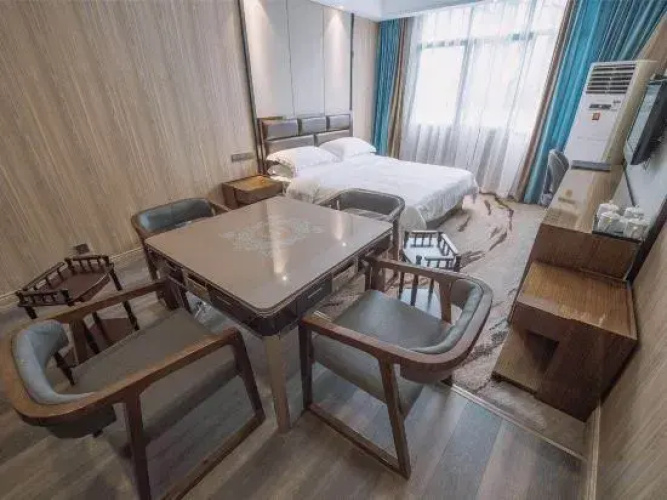 Long Cheng Hotel