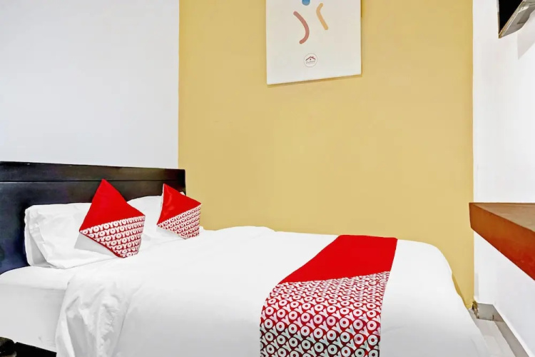 Hotel O Point Hostel