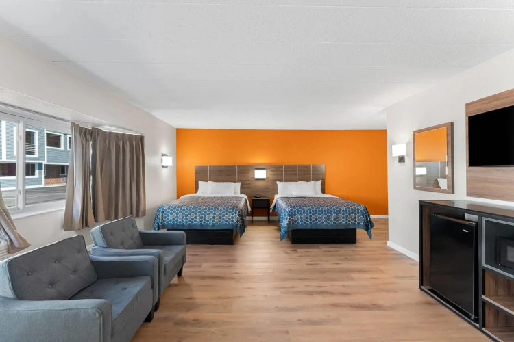 Standard Quadruple room