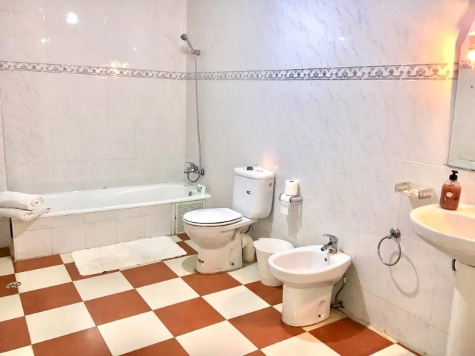 Family Villa With Parking