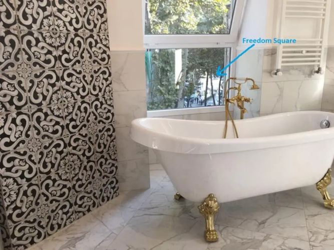Deluxe Prince Machabeli Suite