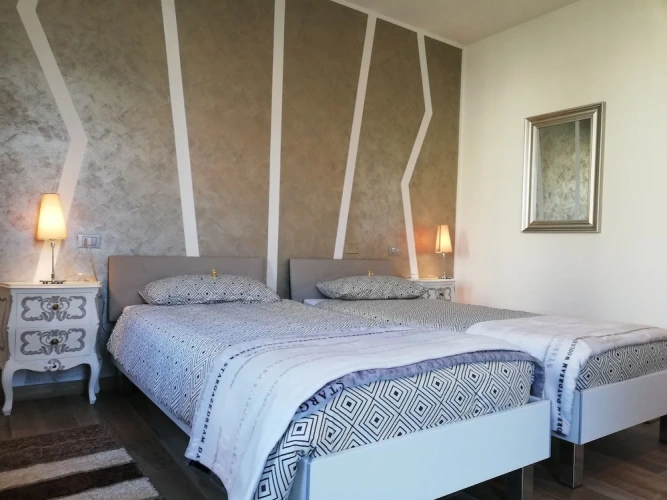 Deluxe Double room with pool view