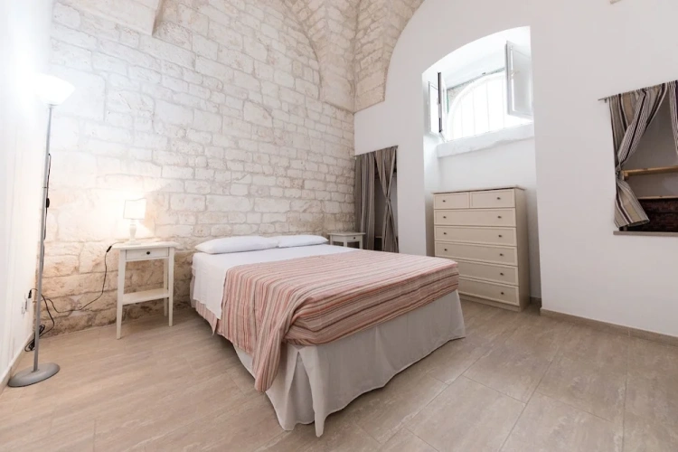 3 Bedrooms Apartment