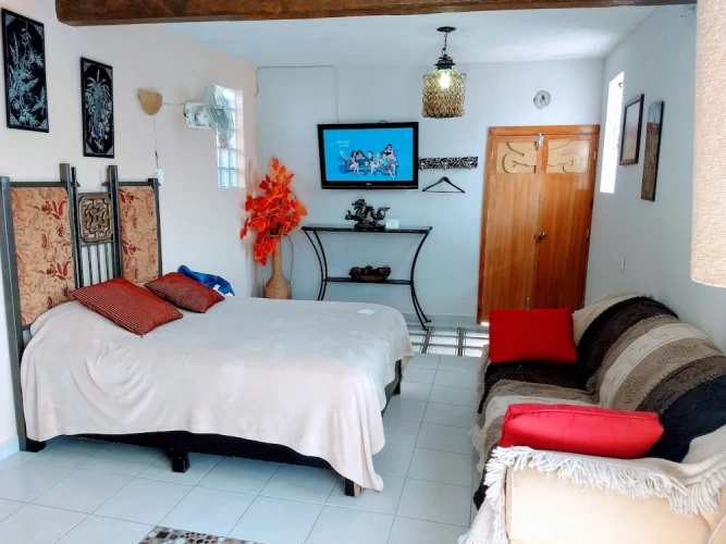 2 Bedrooms Luxury Suite with city view