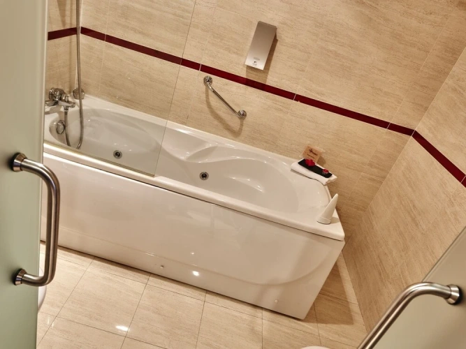 Junior Suite with city view