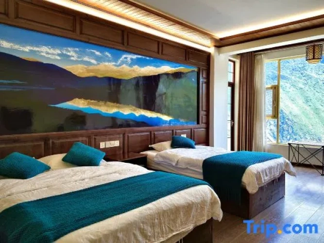 Deluxe Family room
