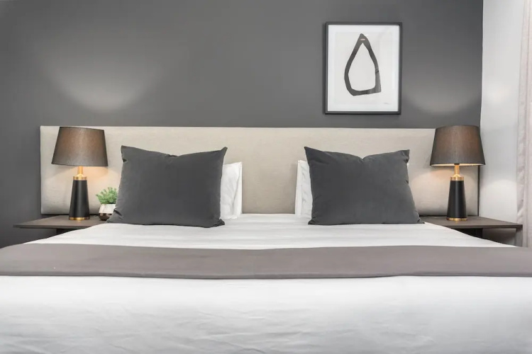 One Calais Luxury Apartments