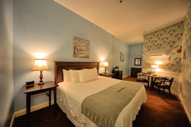 Interior Double room