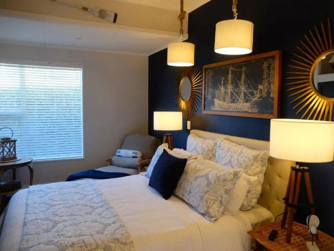 3 Bedrooms Apartment