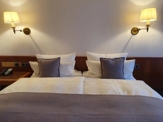 Standard Double room with view