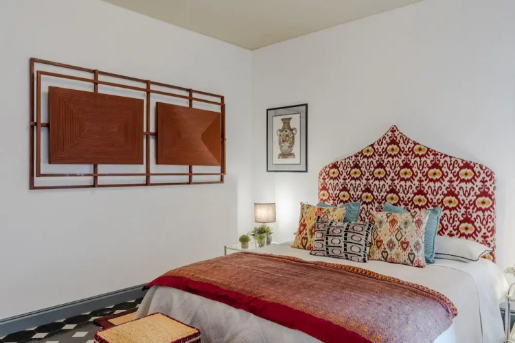 Gimber Tales a First Floor Apartment