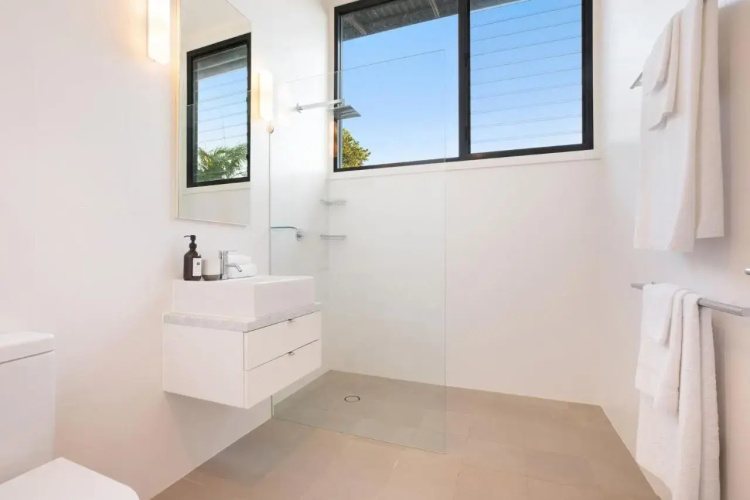 Byron Beach Flats