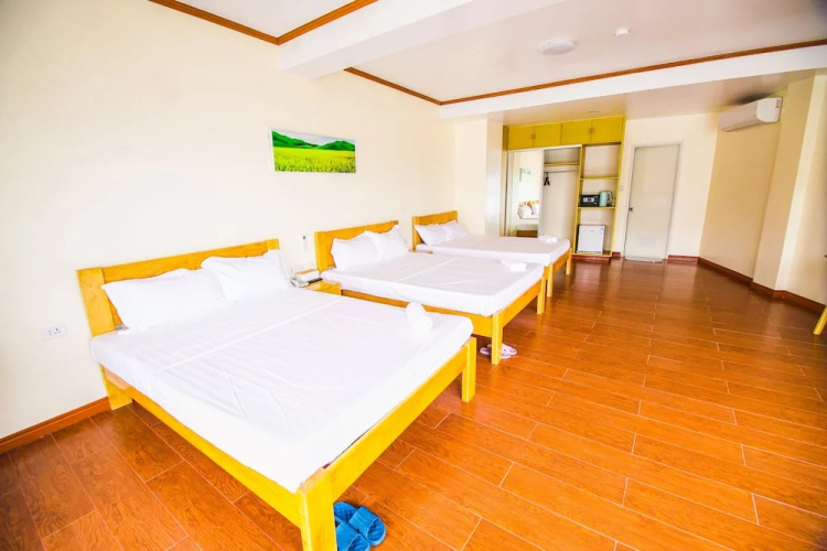 Dragon Bay Resort