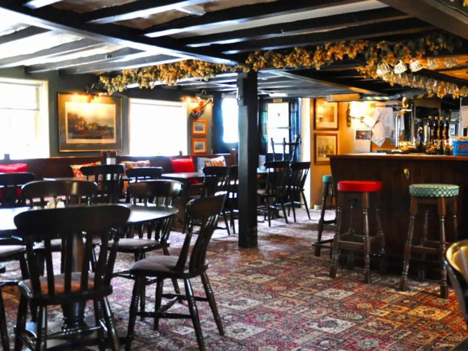 The Rose & Crown