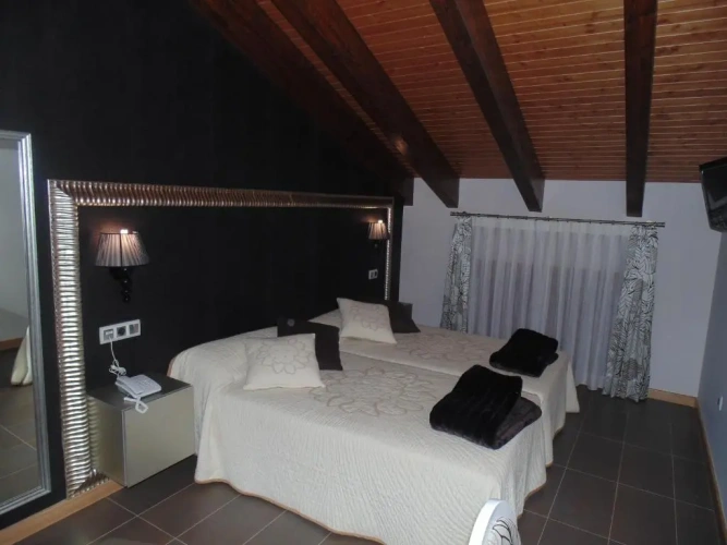 Deluxe Double room with view