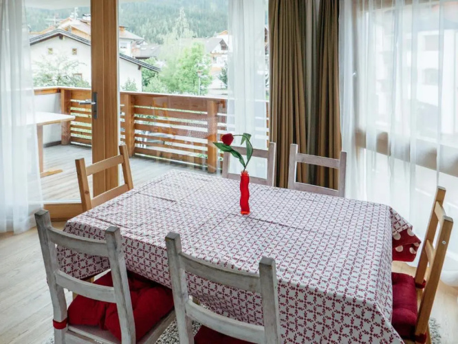 1: Three-room Apartment With Panoramic View