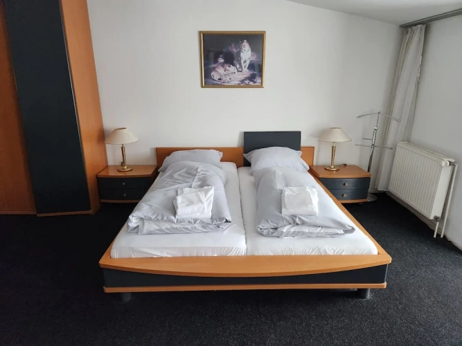 Economy Twin room