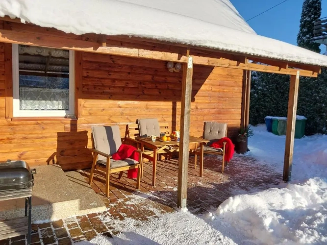 3 Bedrooms Apartment