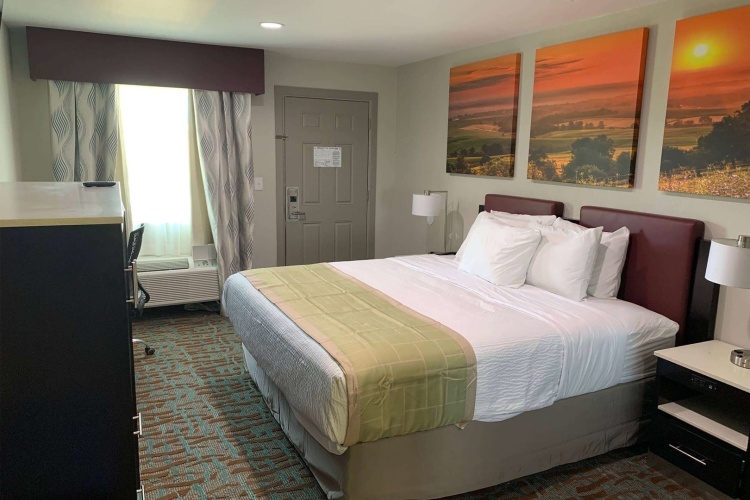 Guest rooms