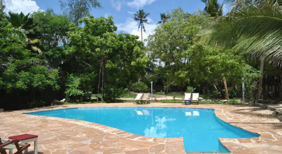 Mikadi Beach Lodge