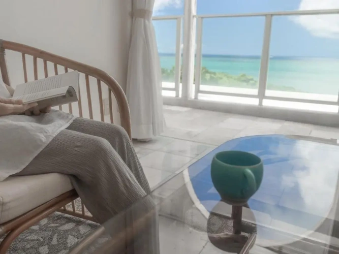 Standard Triple room with sea view