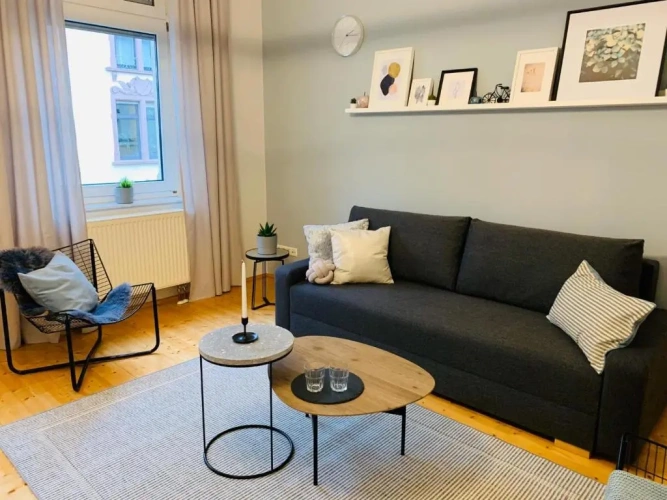 1 Bedroom Apartment
