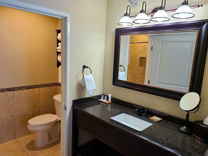 1 Bedroom Double Suite