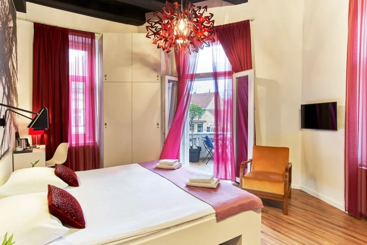 Deluxe Double room