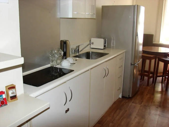 3 Bedrooms Apartment